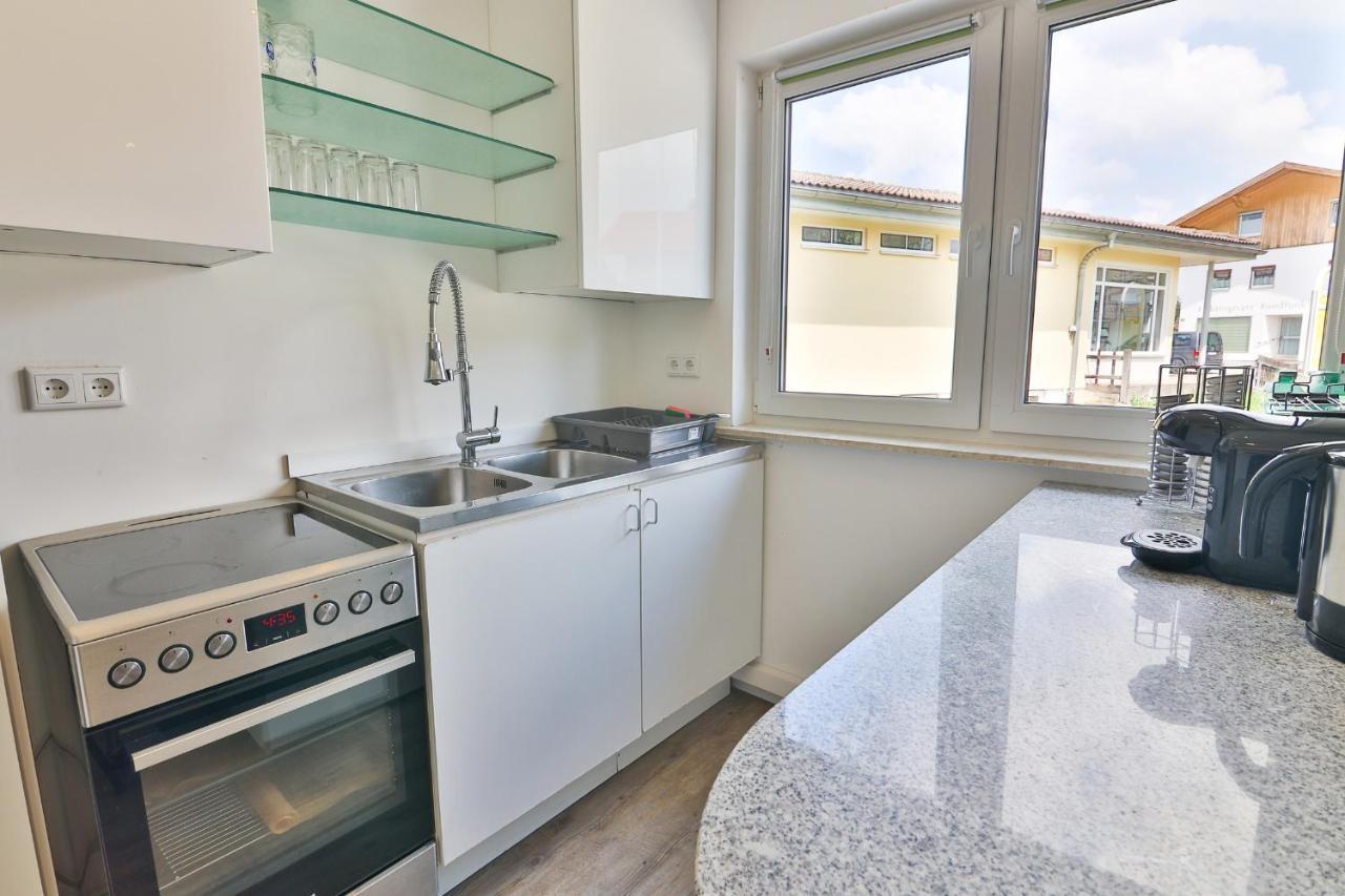 Moderne Praktische Ferienwohnung Am See Fewo3 Lechbruck Luaran gambar